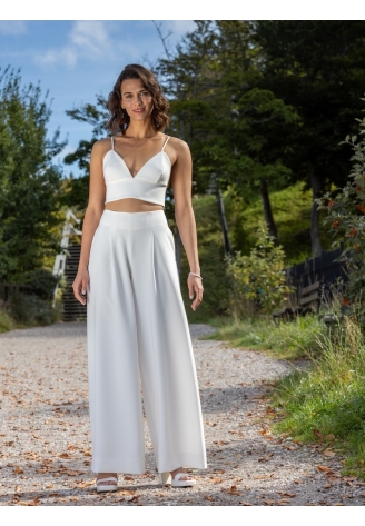 Novias Erna Broek ()