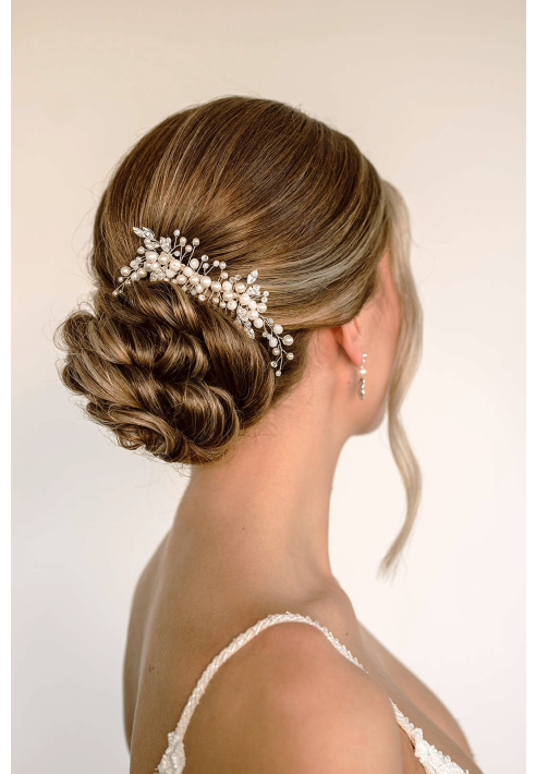 Perlenbräute Kris Haarkam ()