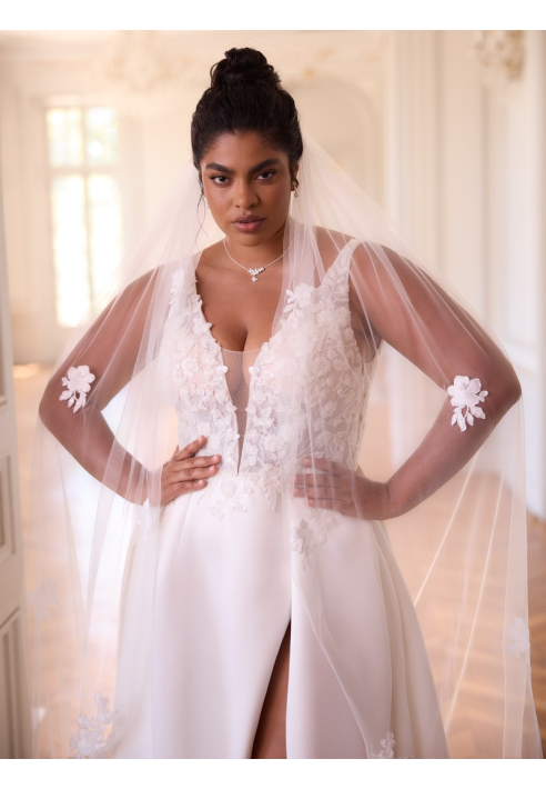 Bianco Evento S529 – Ivoorkleurige kathedraalsluier van zachte tule, 250 cm