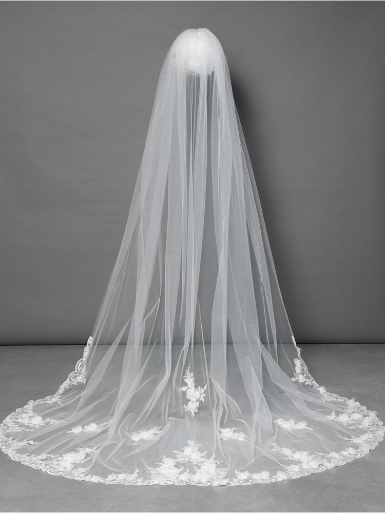 Poirier Enkellaagse Sluier met Luxe Bloemversiering S117-300/1/MED - 300 cm main product photo