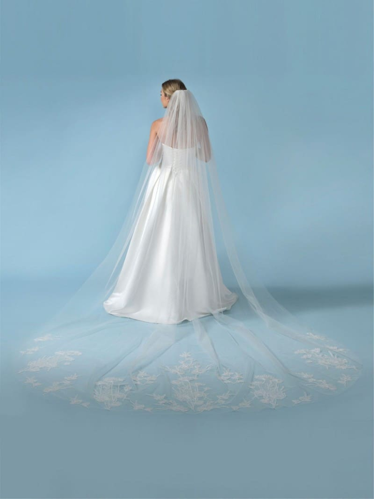 Poirier S432-350-MED Sluier Geborduurde Bloemen - 350 cm main product photo