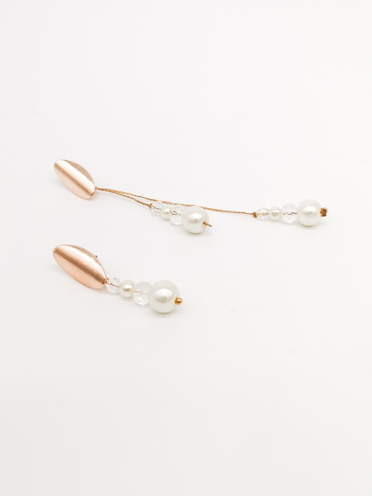 Forever & Eva O201S Korte Parel Oorbel main product photo