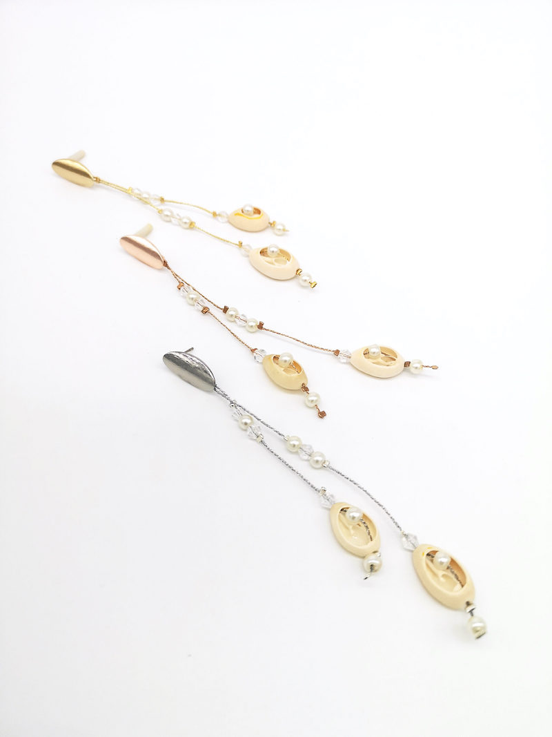 Forever Eva O202L Lange Schelp Oorbel